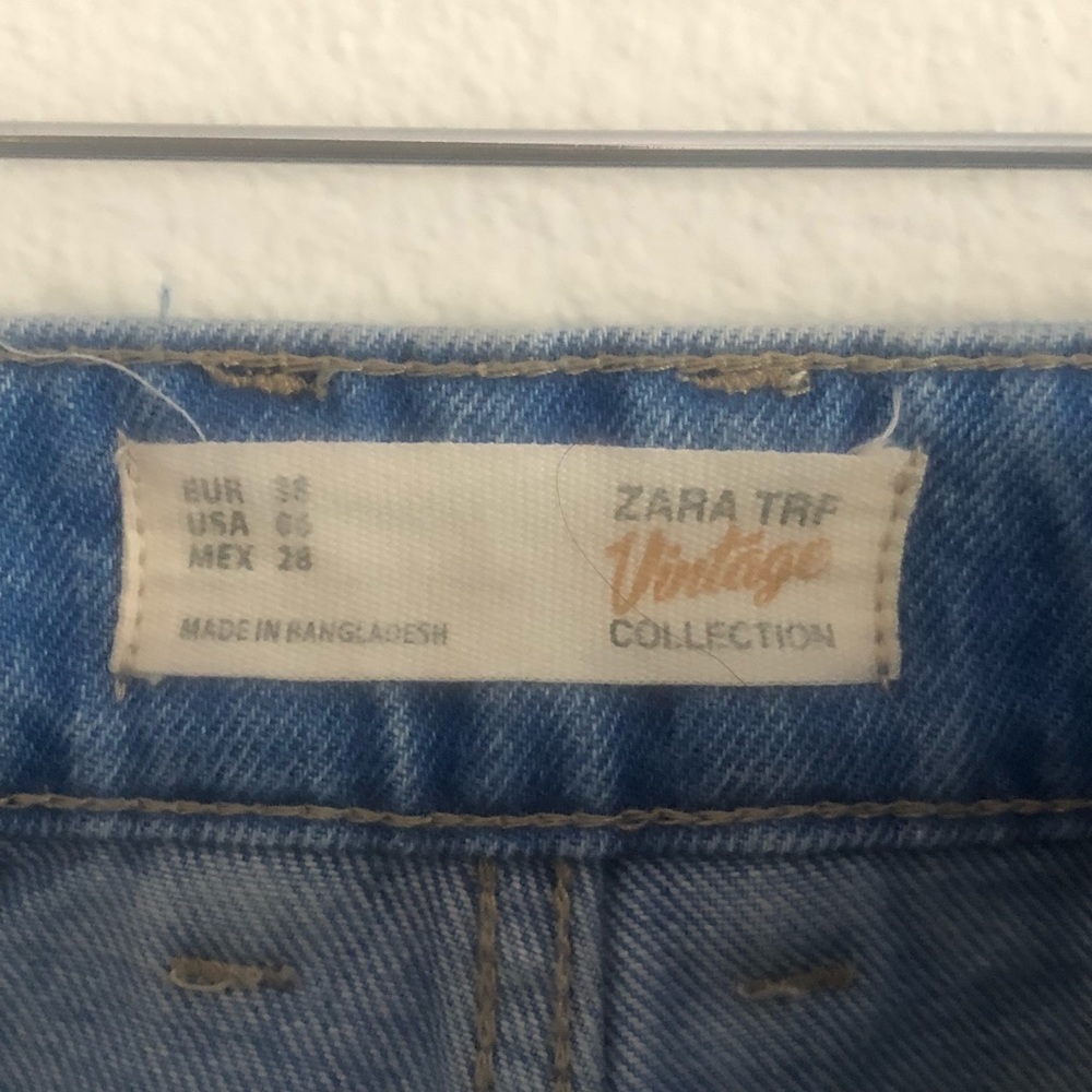 Zara Jeans Shorts - Picture 6 of 7